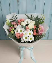 Букет цветов из:  Розы, Лизиантусы и Хризантемы в Мельниково