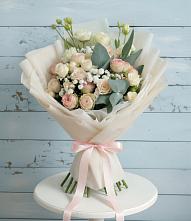 Букет цветов из:  Розы и Лизиантусы в Мельниково