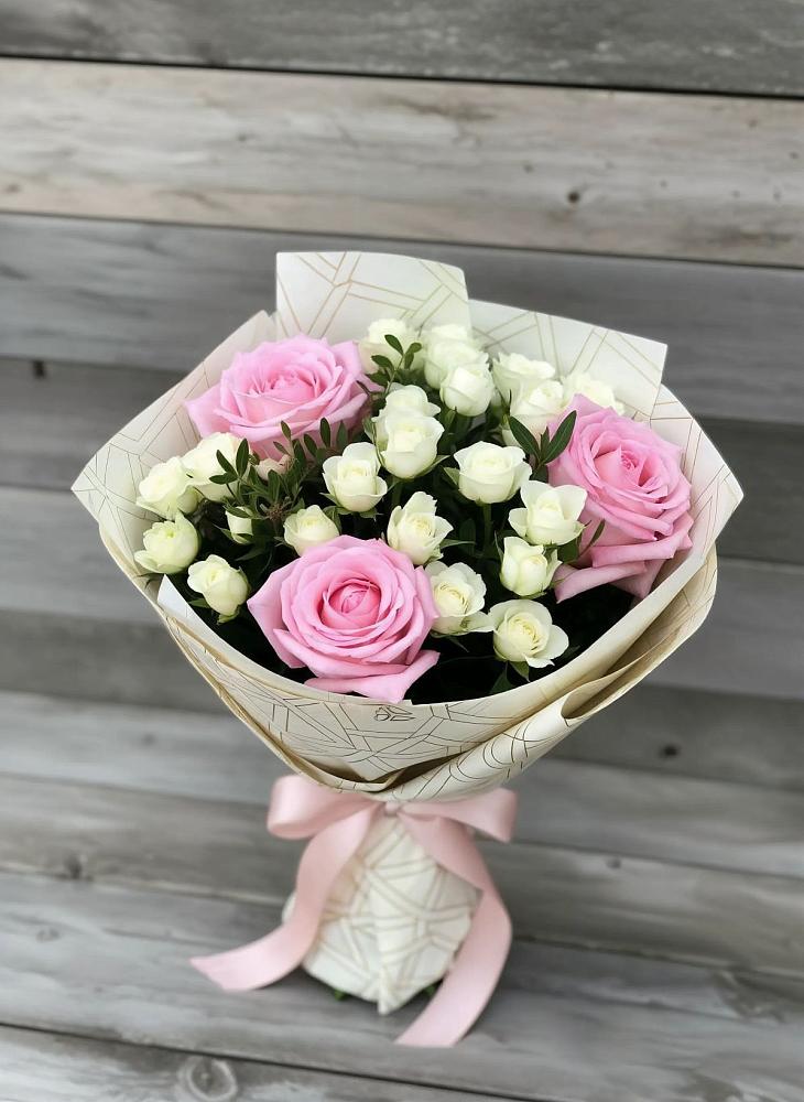 Букет цветов из: Розы в Мельниково