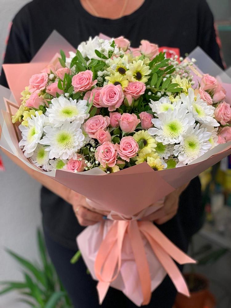 Букет цветов из: Розы и Хризантемы в Мельниково