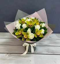 Букет цветов из:  Орхидеи и Розы в Мельниково