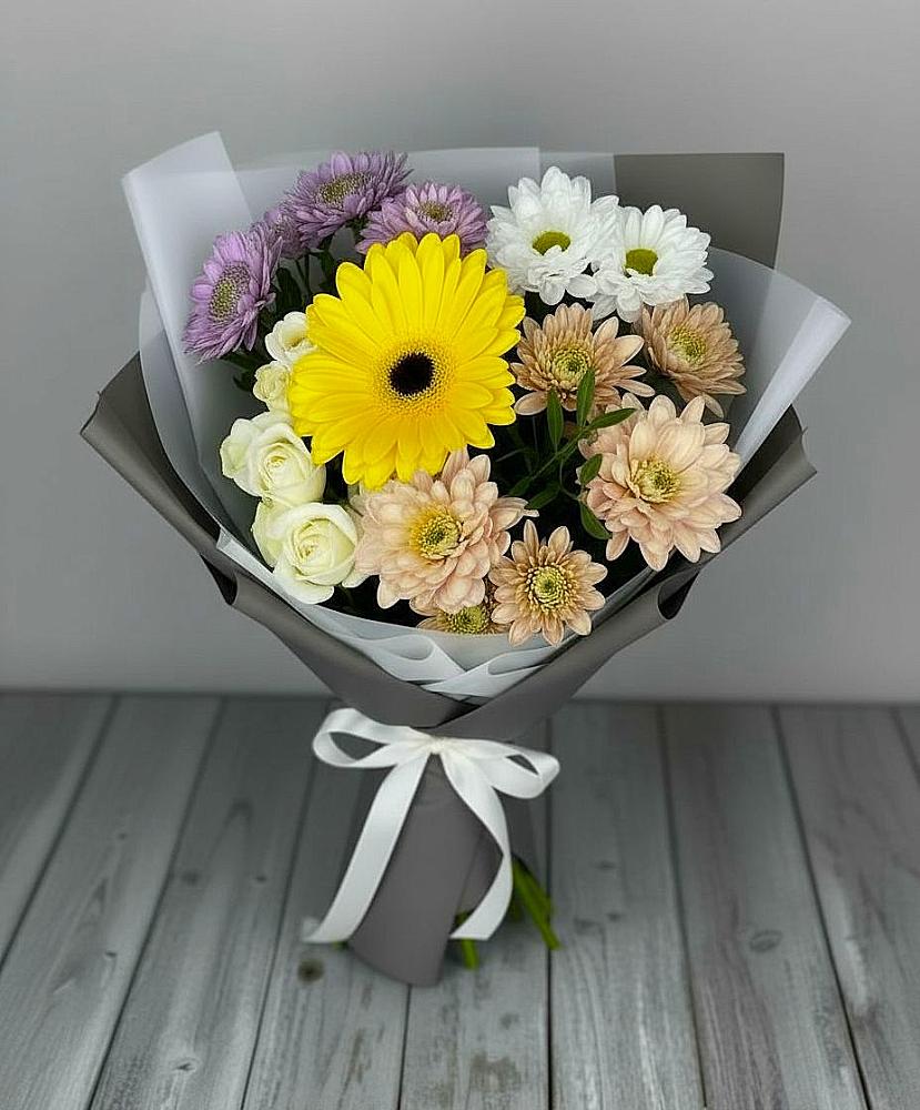 Букет цветов из: Розы, Герберы и Хризантемы в Мельниково
