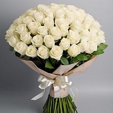 Букет 101 беля роза Белоснежка в Мельниково