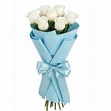 Букет 7 белых роз Проуд в Мельниково