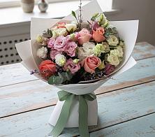 Букет цветов из:  Розы, Лизиантусы и Гвоздики в Мельниково