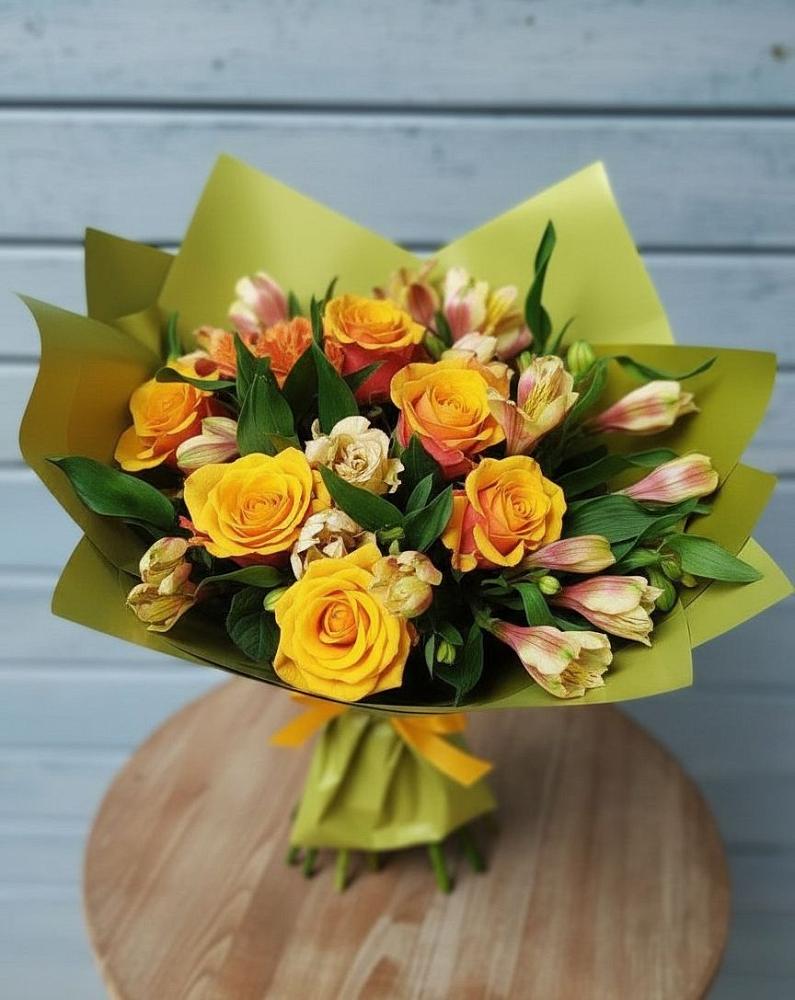 Букет цветов из: Альстромерии и Розы в Мельниково