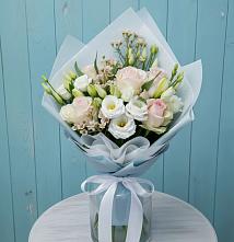 Букет цветов из:  Розы и Лизиантусы в Мельниково