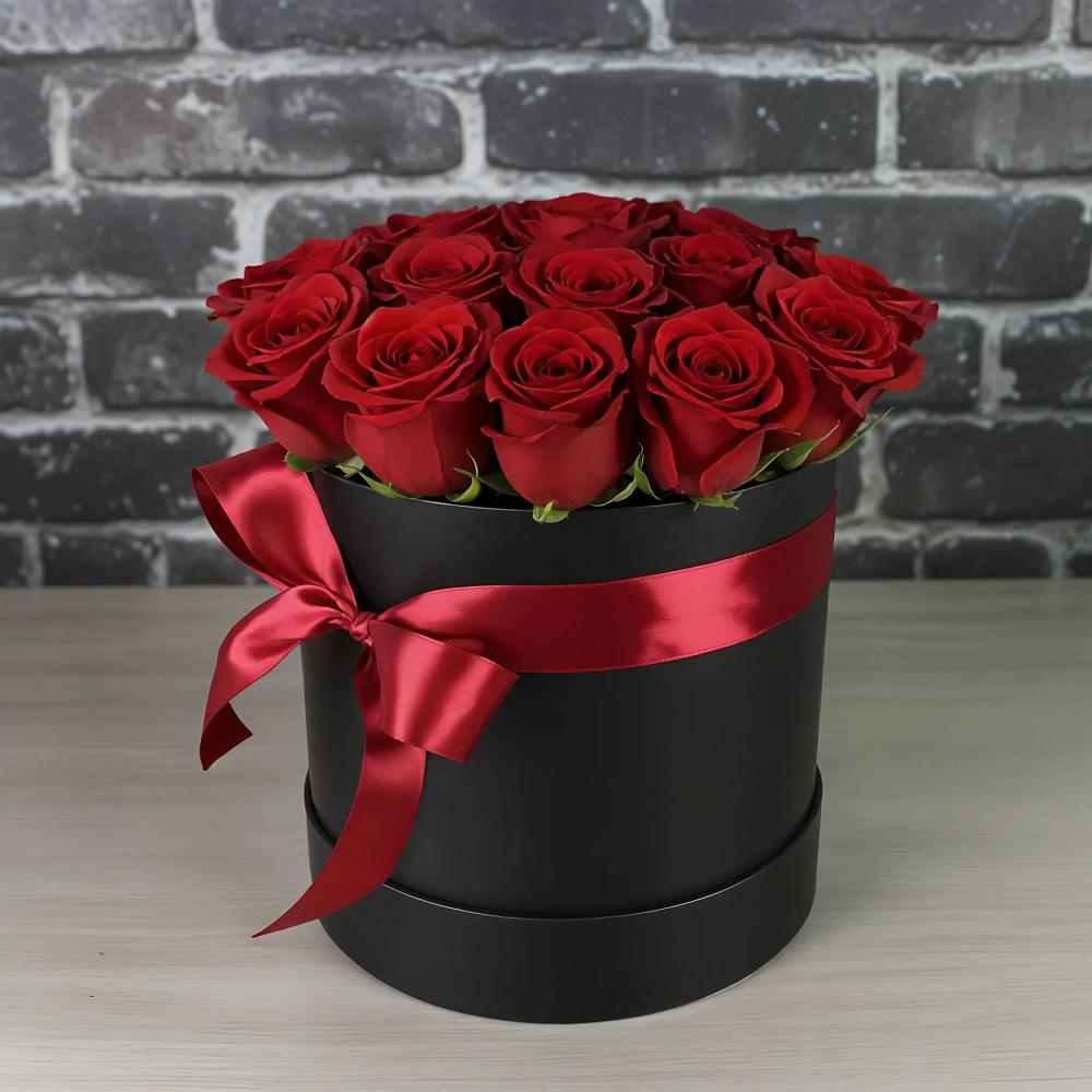 Цветочная композиция из Розы в шляпной коробке в Мельниково