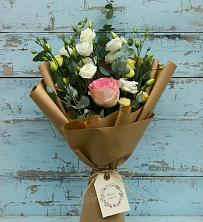 Букет цветов из:  Розы и Лизиантусы в Мельниково